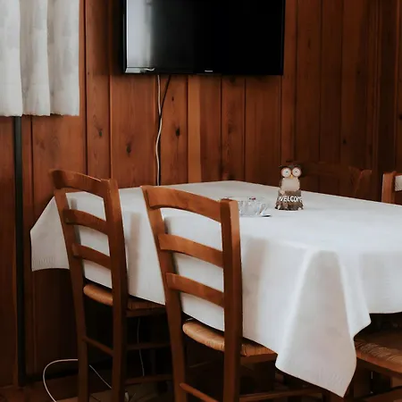 Jean Pierre Skilodge Chalet *